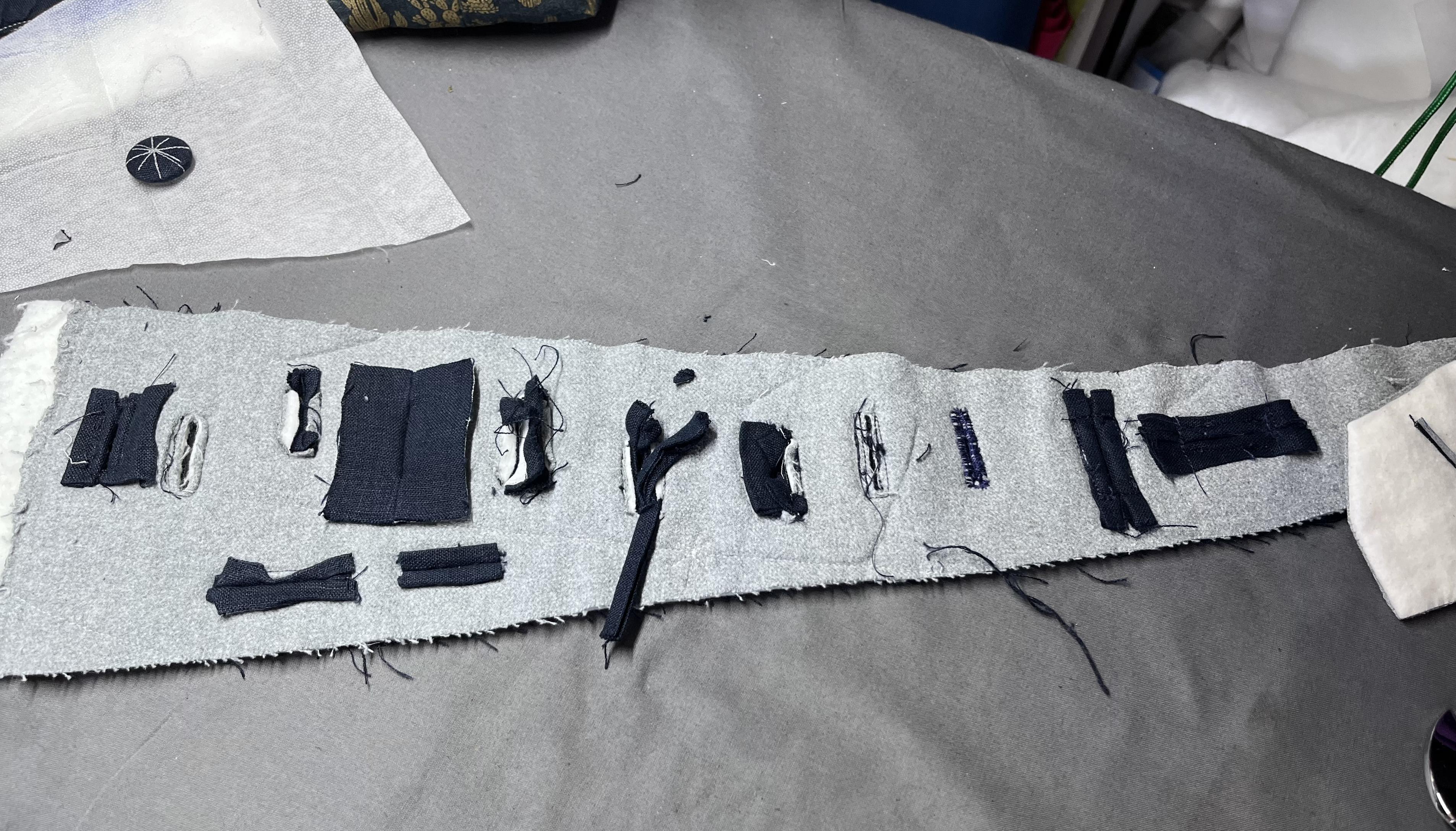 The backside of that quilted scrap. It’s a complete shitshow.